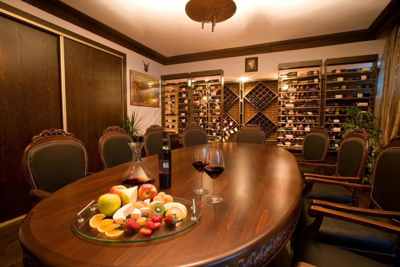 帕森克温泉酒店 代温 外观 照片 Wine tasting room