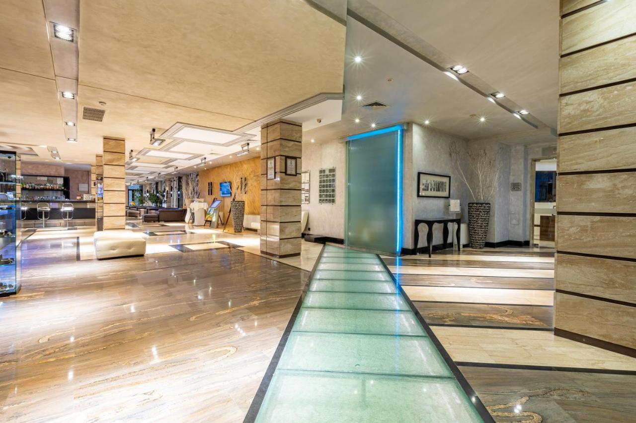 帕森克温泉酒店 代温 外观 照片 Lobby