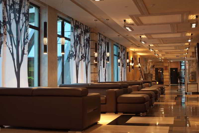 帕森克温泉酒店 代温 外观 照片 The lobby of the hotel